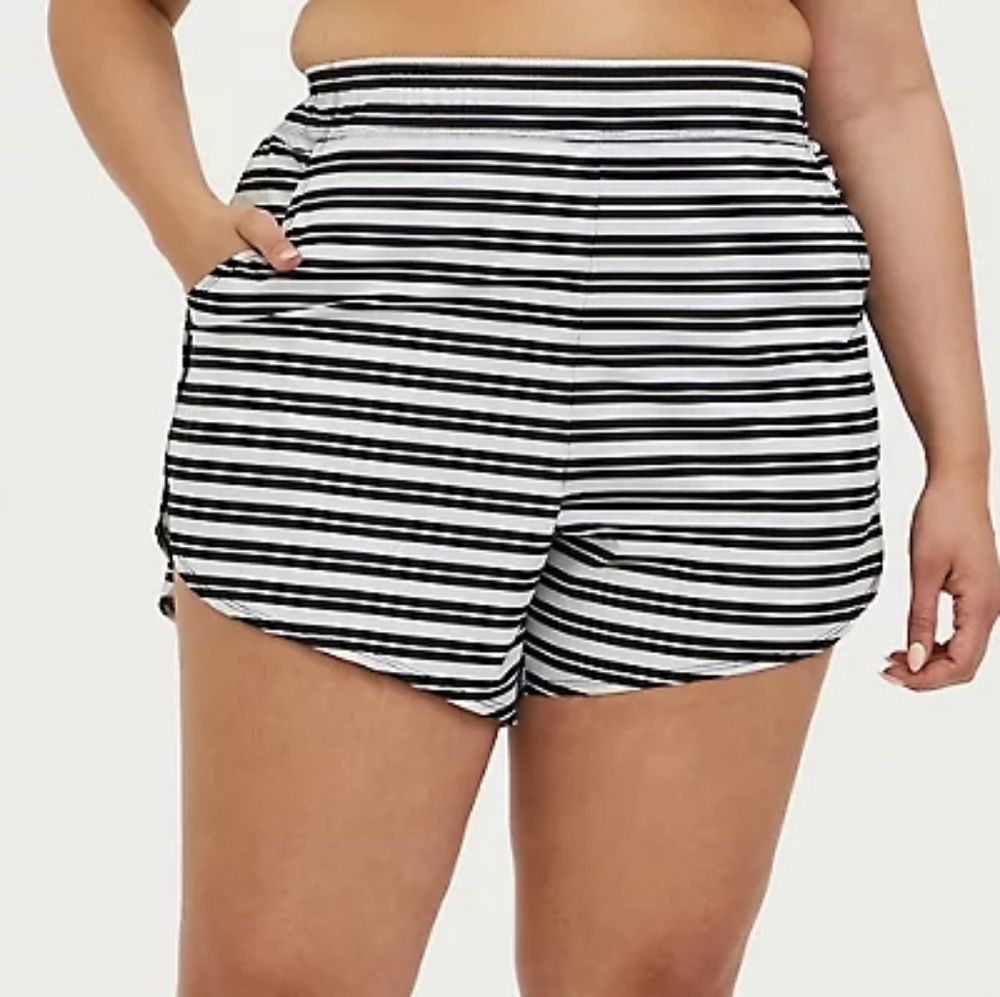 Torrid swim board shorts